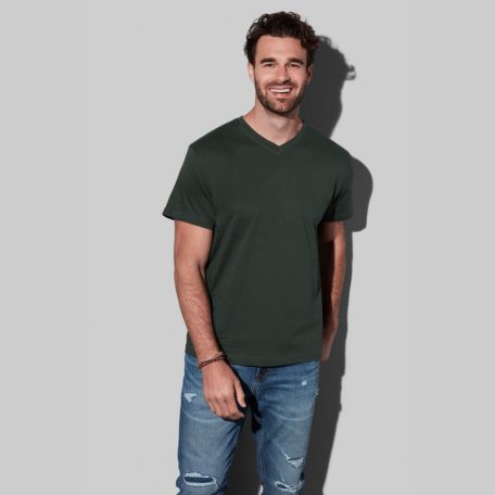 CLASSIC V-NECK