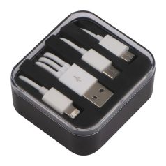 USB töltőkábel dobozban